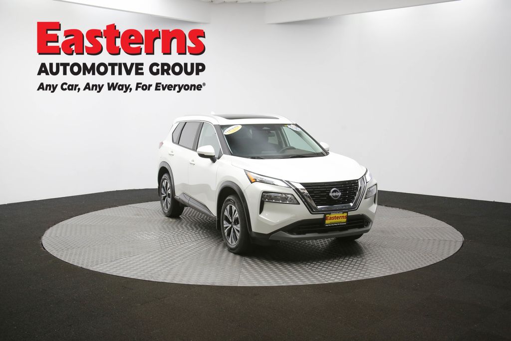 2023 Nissan Rogue SV Image 12 of 67