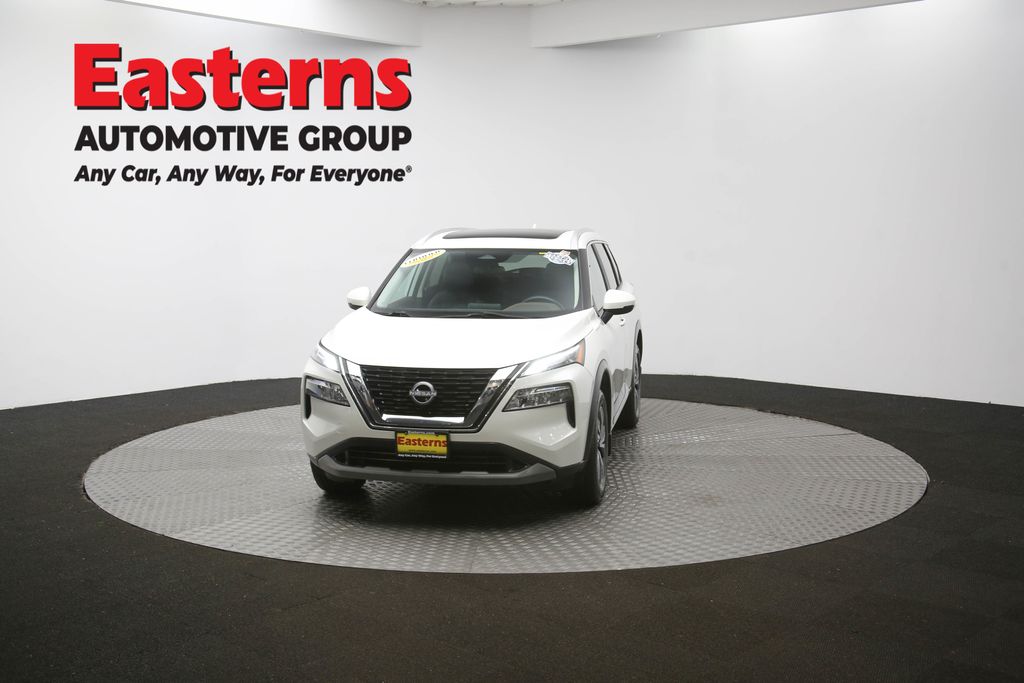 2023 Nissan Rogue SV Image 5 of 67