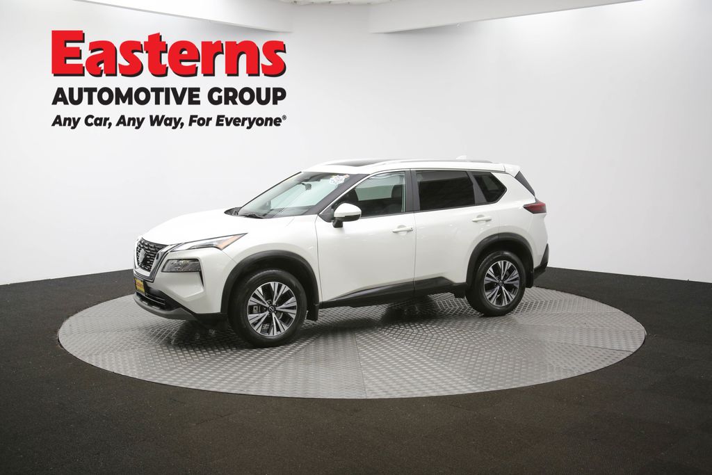 2023 Nissan Rogue SV Image 3 of 67