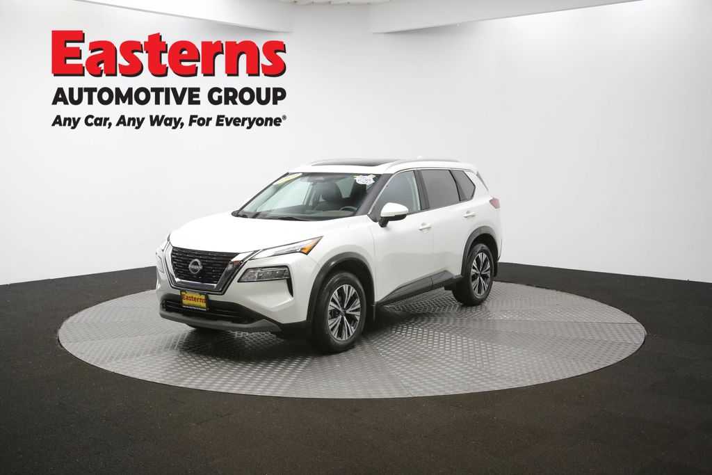 2023 Nissan Rogue SV Image 1 of 67