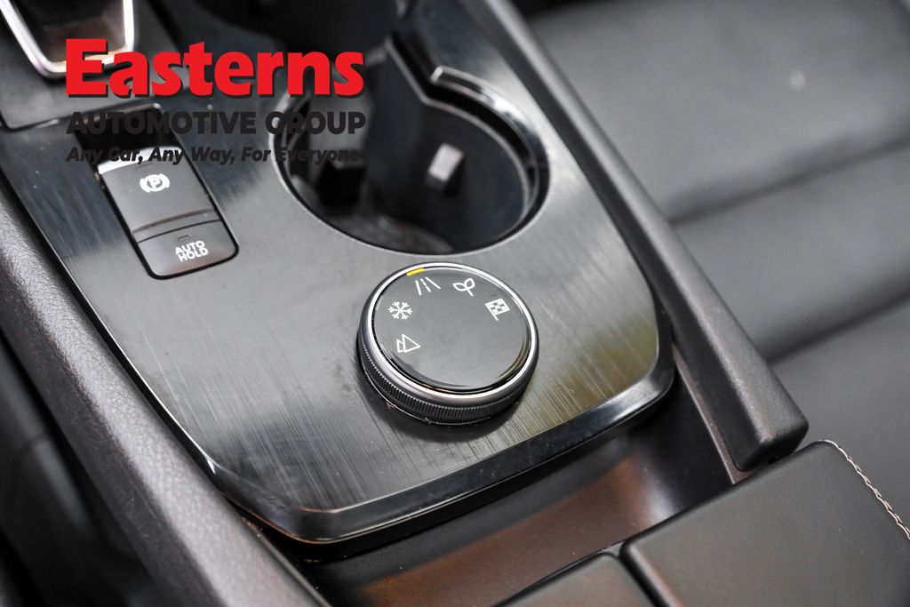 2023 Nissan Rogue SV Image 55 of 67