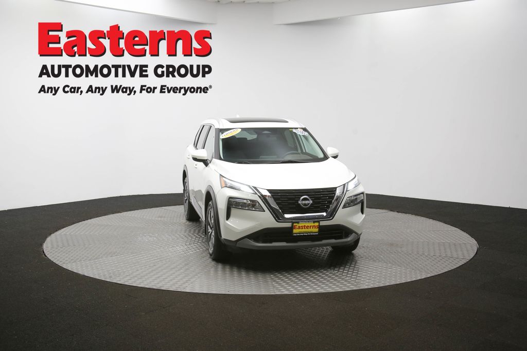 2023 Nissan Rogue SV Image 13 of 67