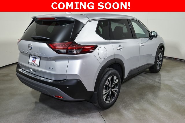 2023 Nissan Rogue SV Image 6 of 38