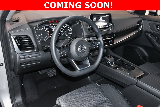 2023 Nissan Rogue SV Image 20 of 38