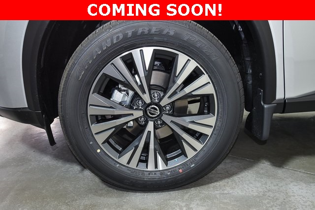 2023 Nissan Rogue SV Image 12 of 38