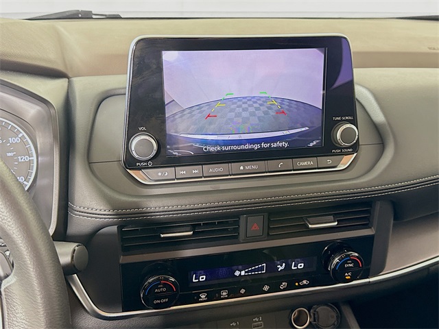 2023 Nissan Rogue SV Image 23 of 34