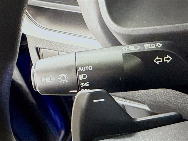 2023 Nissan Rogue SV Image 25 of 34