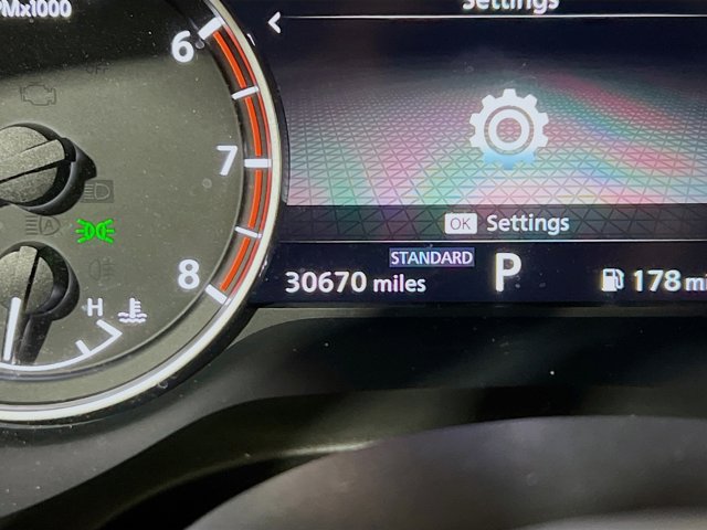 2023 Nissan Rogue SV Image 15 of 23