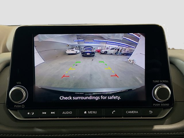 2023 Nissan Rogue SV Image 16 of 23