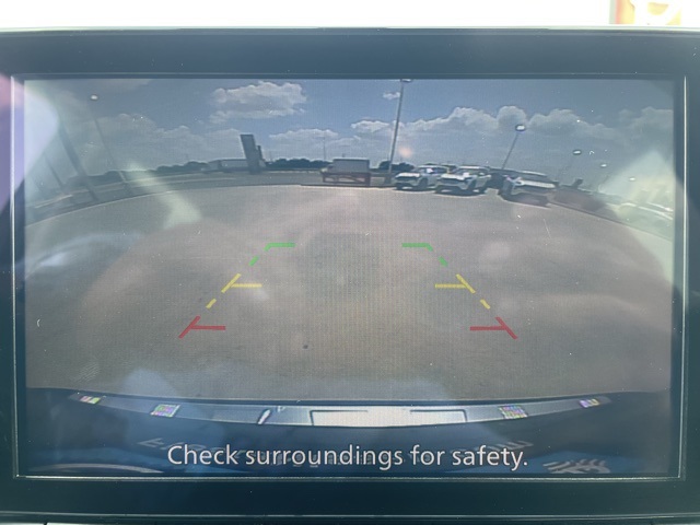 Vehicle image 12 of 21