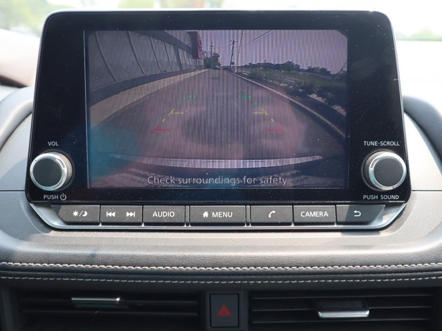 2023 Nissan Rogue SV Image 24 of 34