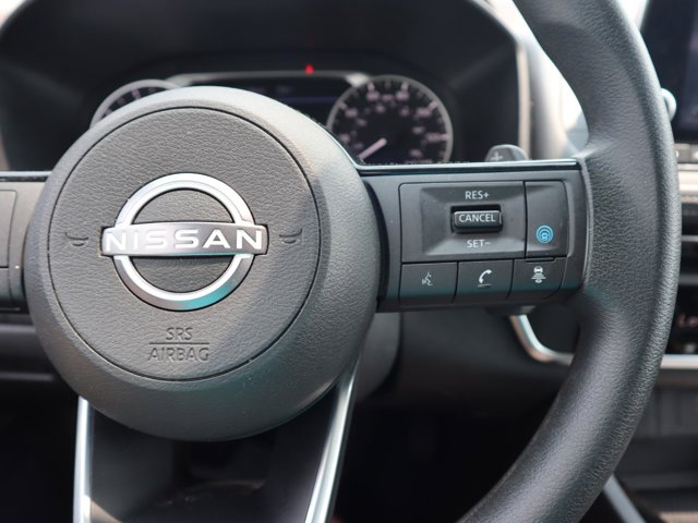 2023 Nissan Rogue SV Image 21 of 34