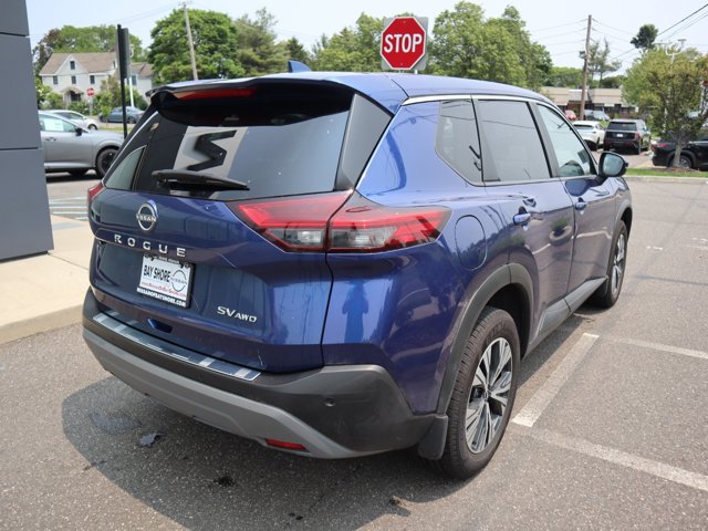 2023 Nissan Rogue SV Image 7 of 34