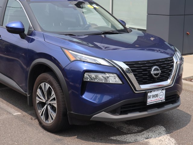 2023 Nissan Rogue SV Image 5 of 34