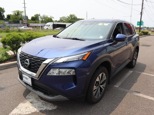 2023 Nissan Rogue SV Image 1 of 34