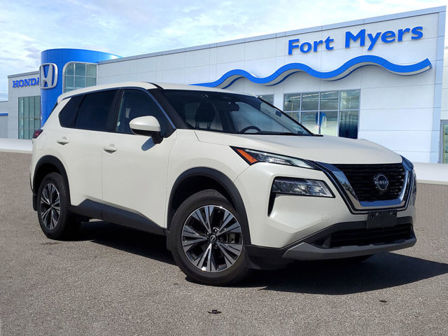 Vehicle image 10 of 33