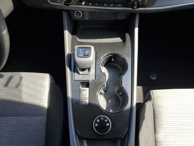 Vehicle image 22 of 33