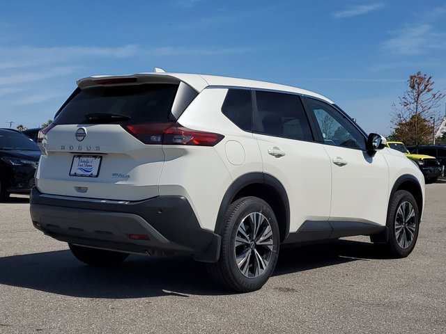 Vehicle image 3 of 33