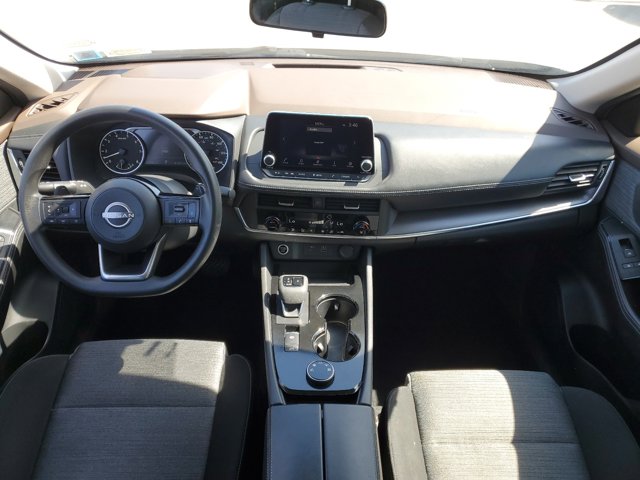 Vehicle image 20 of 33