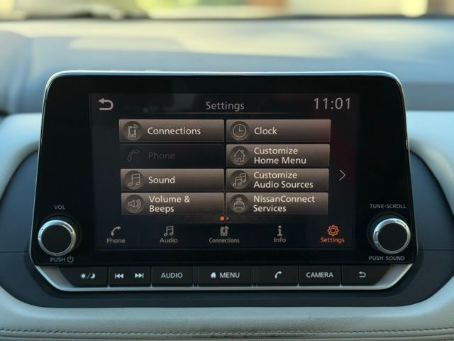 2023 Nissan Rogue SV Image 28 of 45