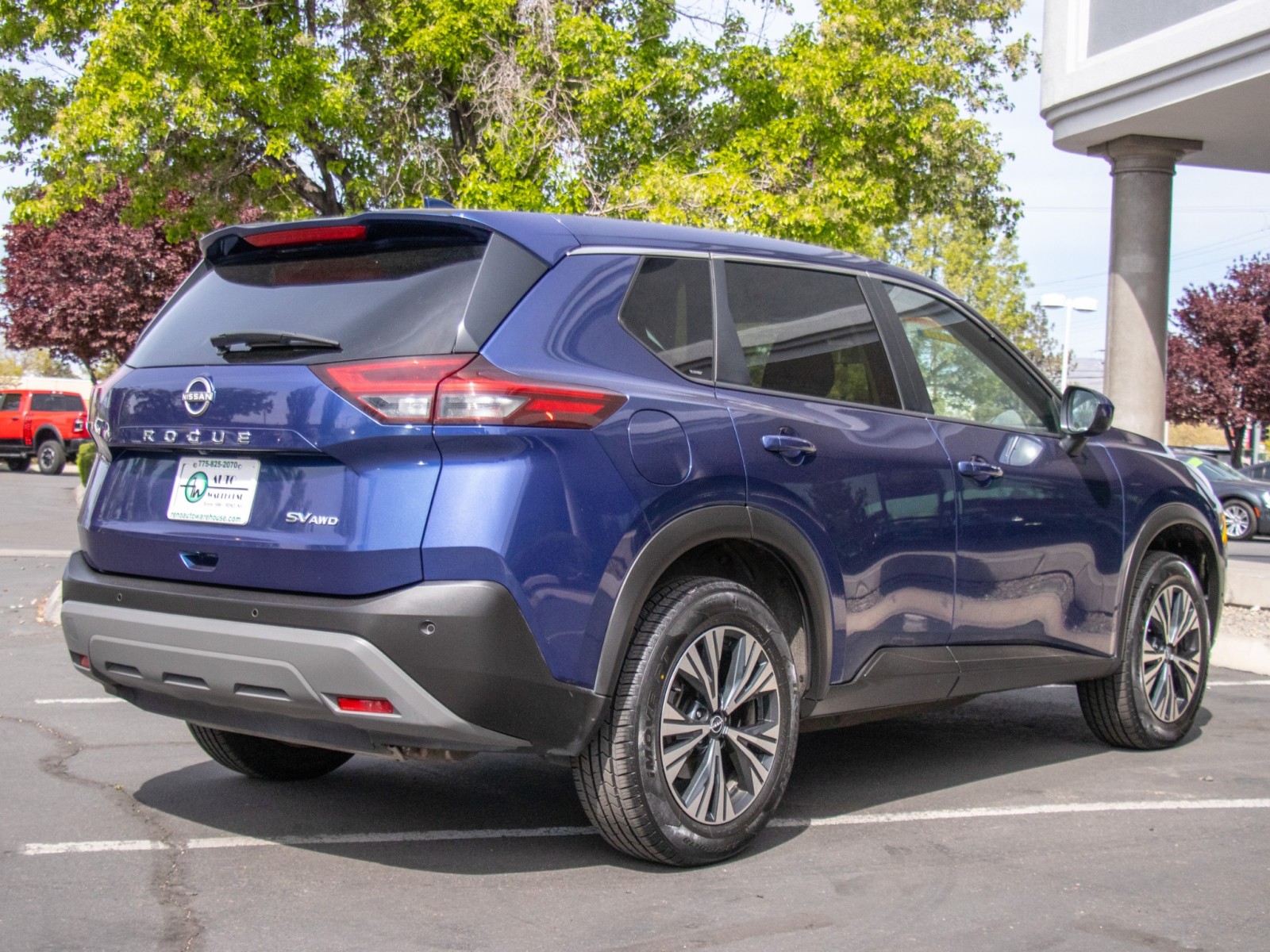 Vehicle image 5 of 26
