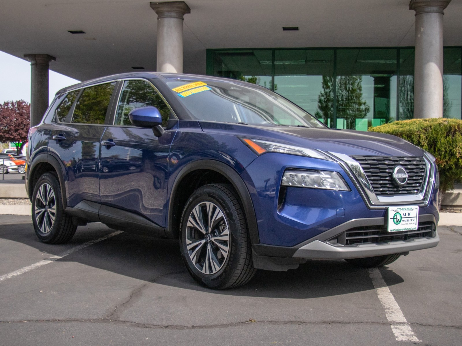 Vehicle image 3 of 26