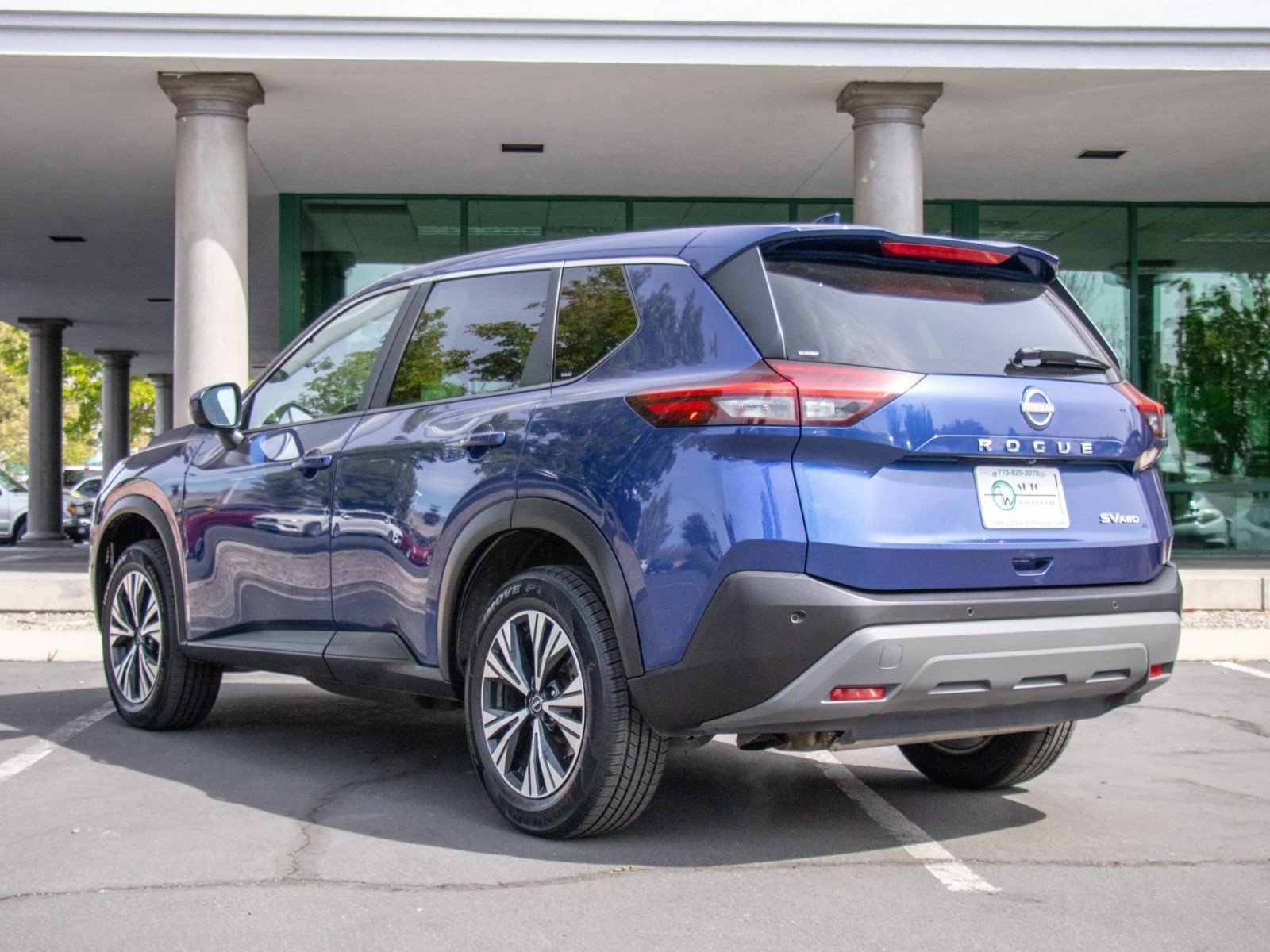 Vehicle image 7 of 26