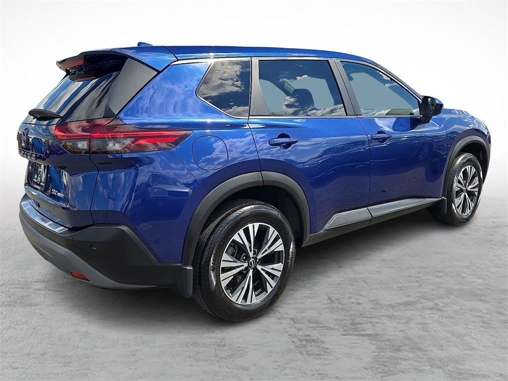 2023 Nissan Rogue SV Image 7 of 31