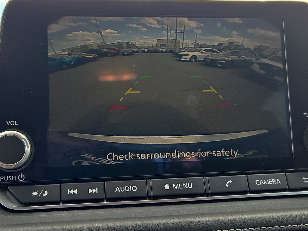 2023 Nissan Rogue SV Image 26 of 31