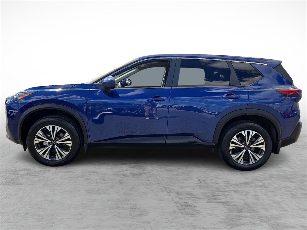 2023 Nissan Rogue SV Image 12 of 31