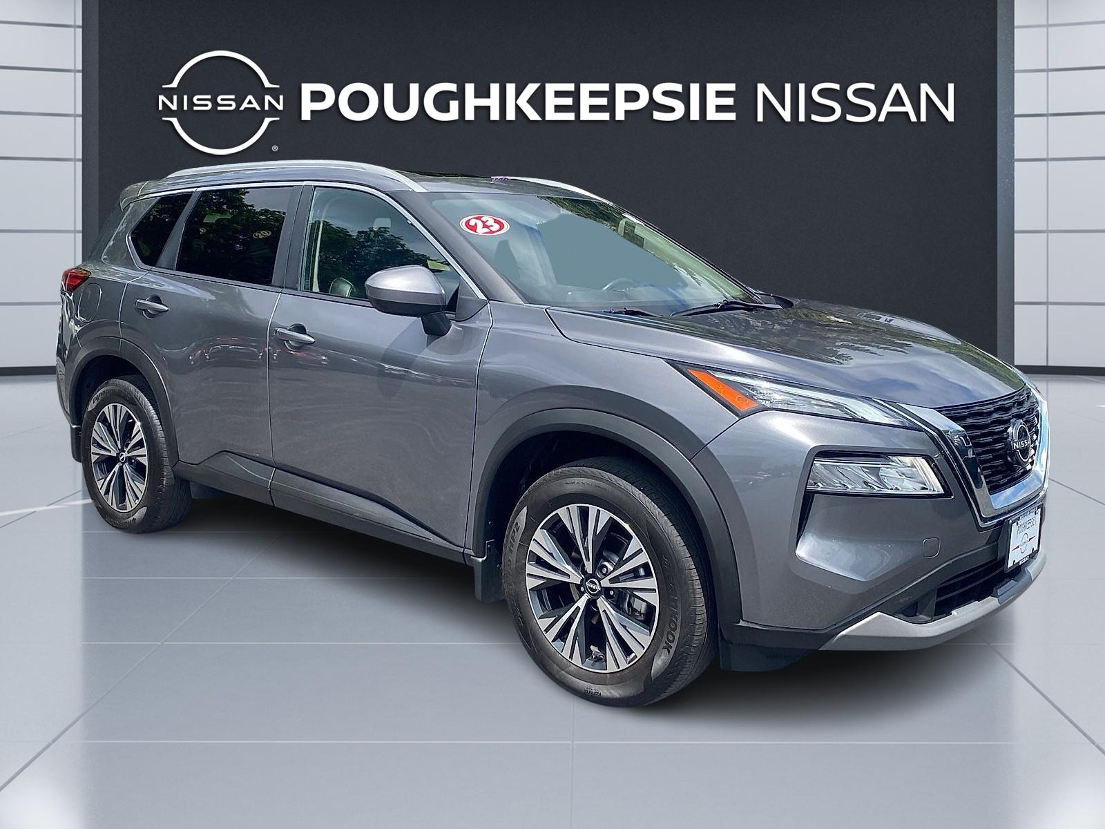 Vehicle image 3 of 27