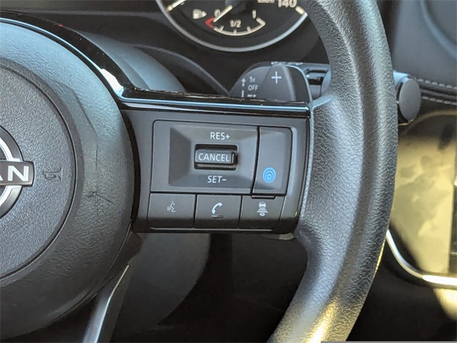 2023 Nissan Rogue SV Image 32 of 32