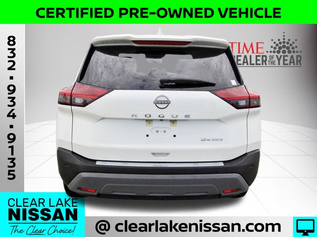 Vehicle image 5 of 32