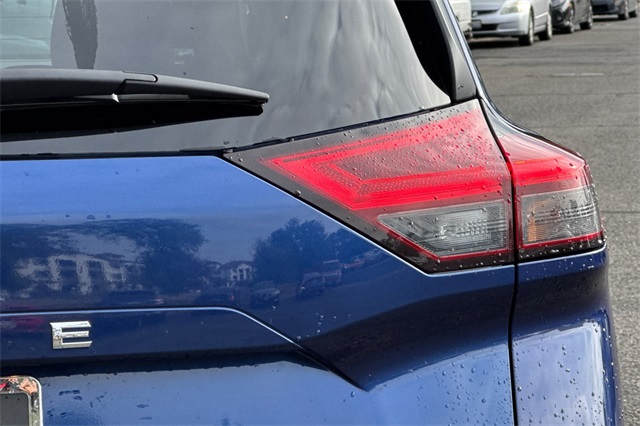 2023 Nissan Rogue SV Image 68 of 78