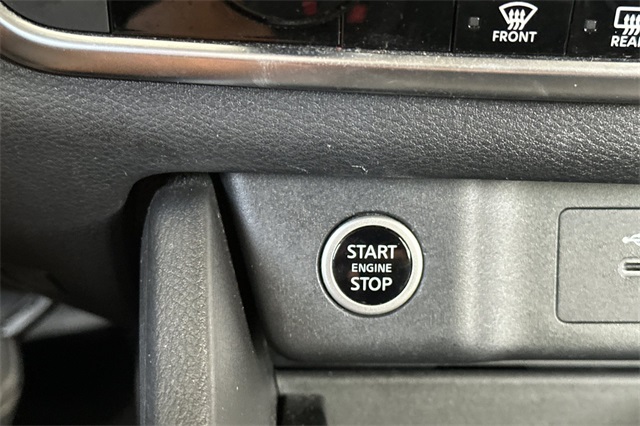 2023 Nissan Rogue SV Image 67 of 78
