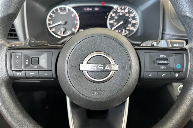 2023 Nissan Rogue SV Image 29 of 78