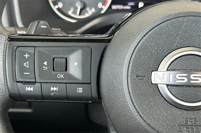 2023 Nissan Rogue SV Image 60 of 78