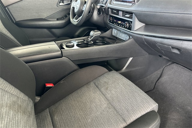 2023 Nissan Rogue SV Image 56 of 78