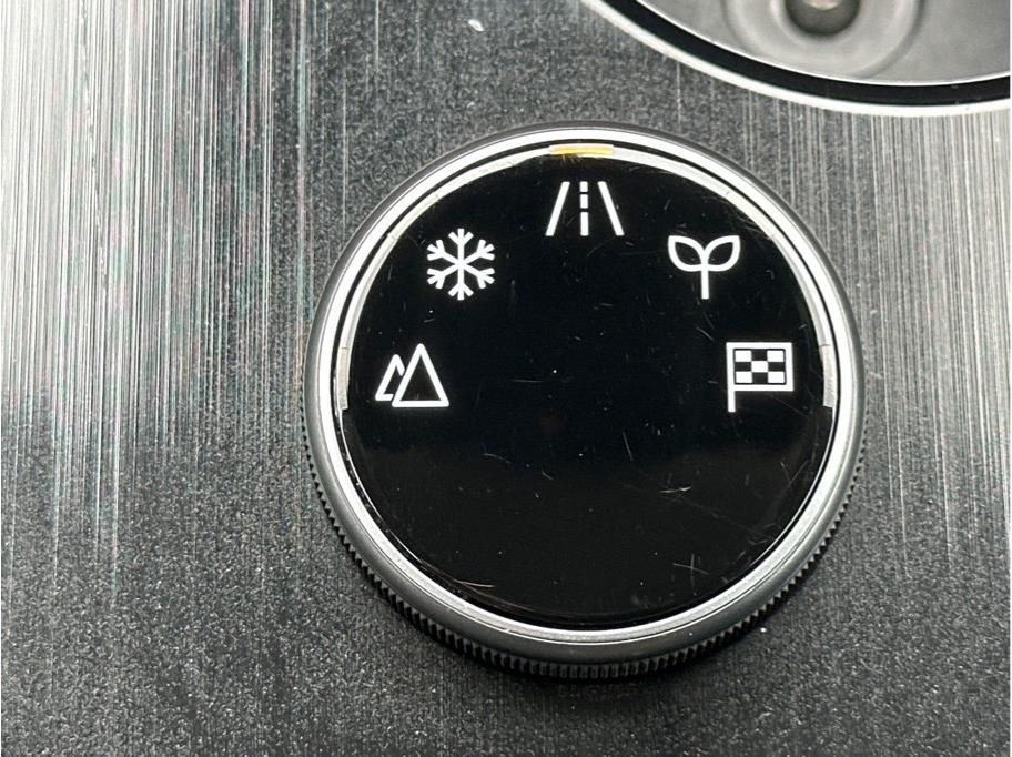 2023 Nissan Rogue S Image 25 of 25