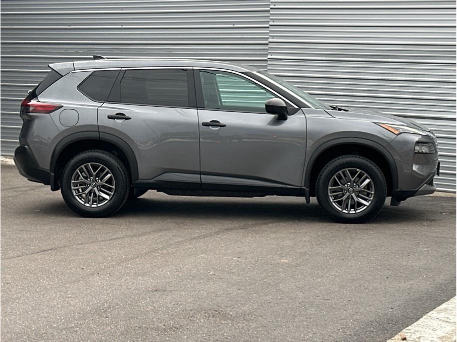 2023 Nissan Rogue S Image 6 of 25