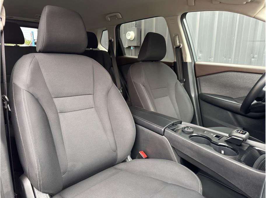 2023 Nissan Rogue S Image 15 of 25