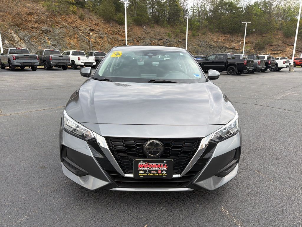 2023 Nissan Sentra S Image 2 of 17