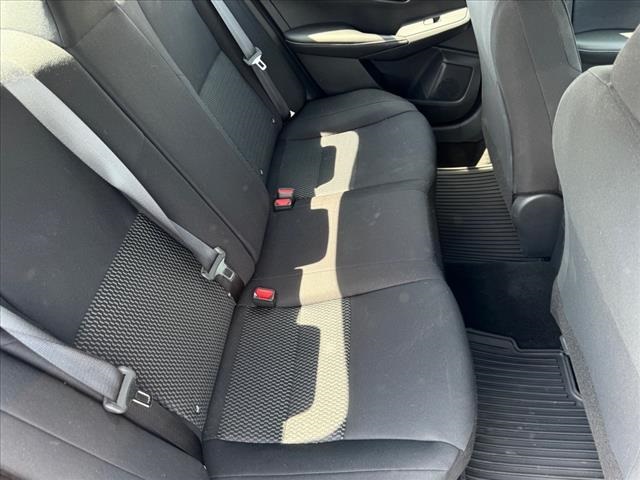 Vehicle image 19 of 22