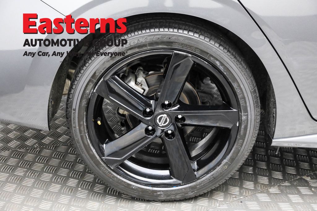 2023 Nissan Sentra SR Image 37 of 64