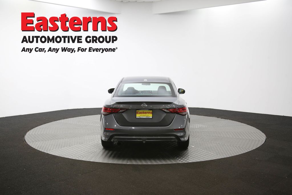 2023 Nissan Sentra SR Image 26 of 64