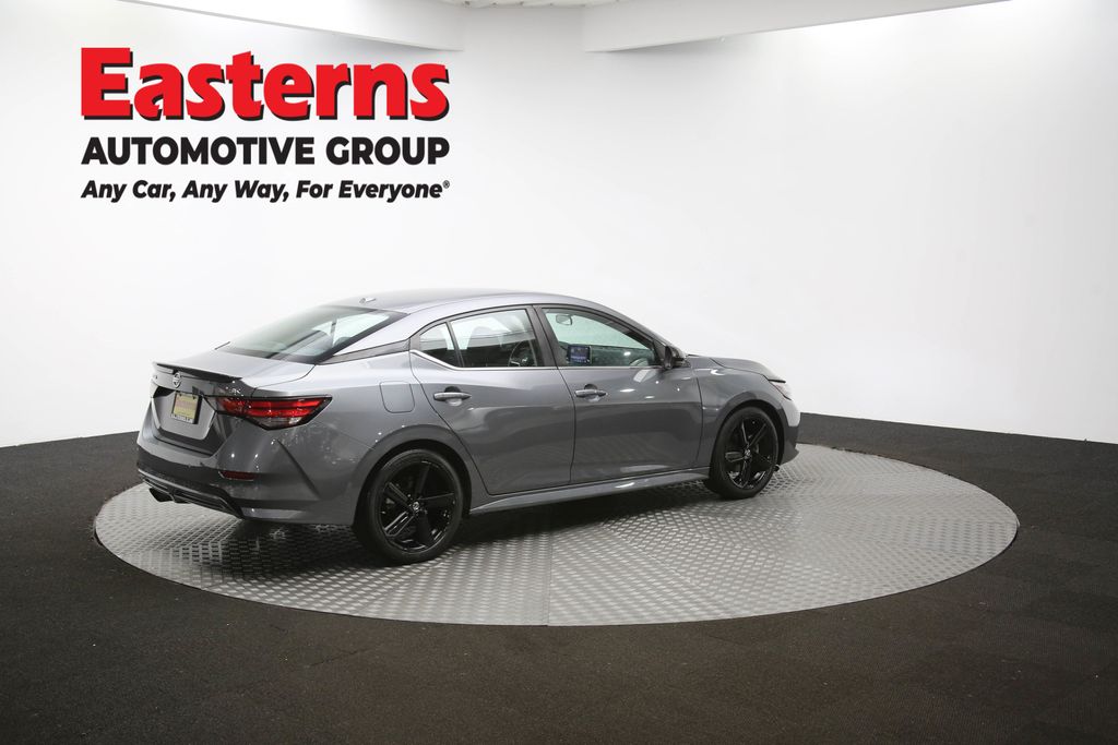 2023 Nissan Sentra SR Image 24 of 64