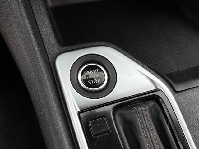 Vehicle image 16 of 24