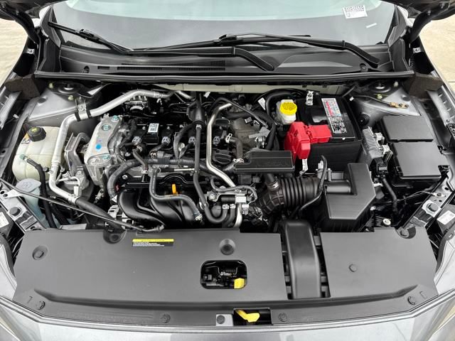 Vehicle image 23 of 24