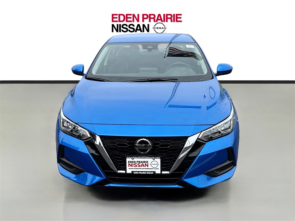 Vehicle image 2 of 26