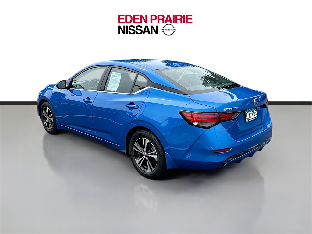 Vehicle image 7 of 26
